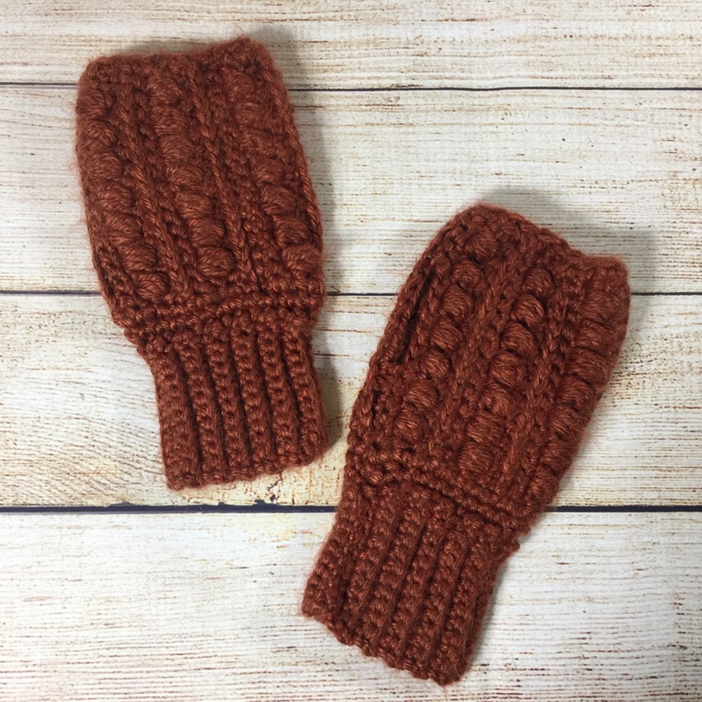 Knot & Kiln Fingerless Gloves | Crochet Handmade - Picture 2 of 4